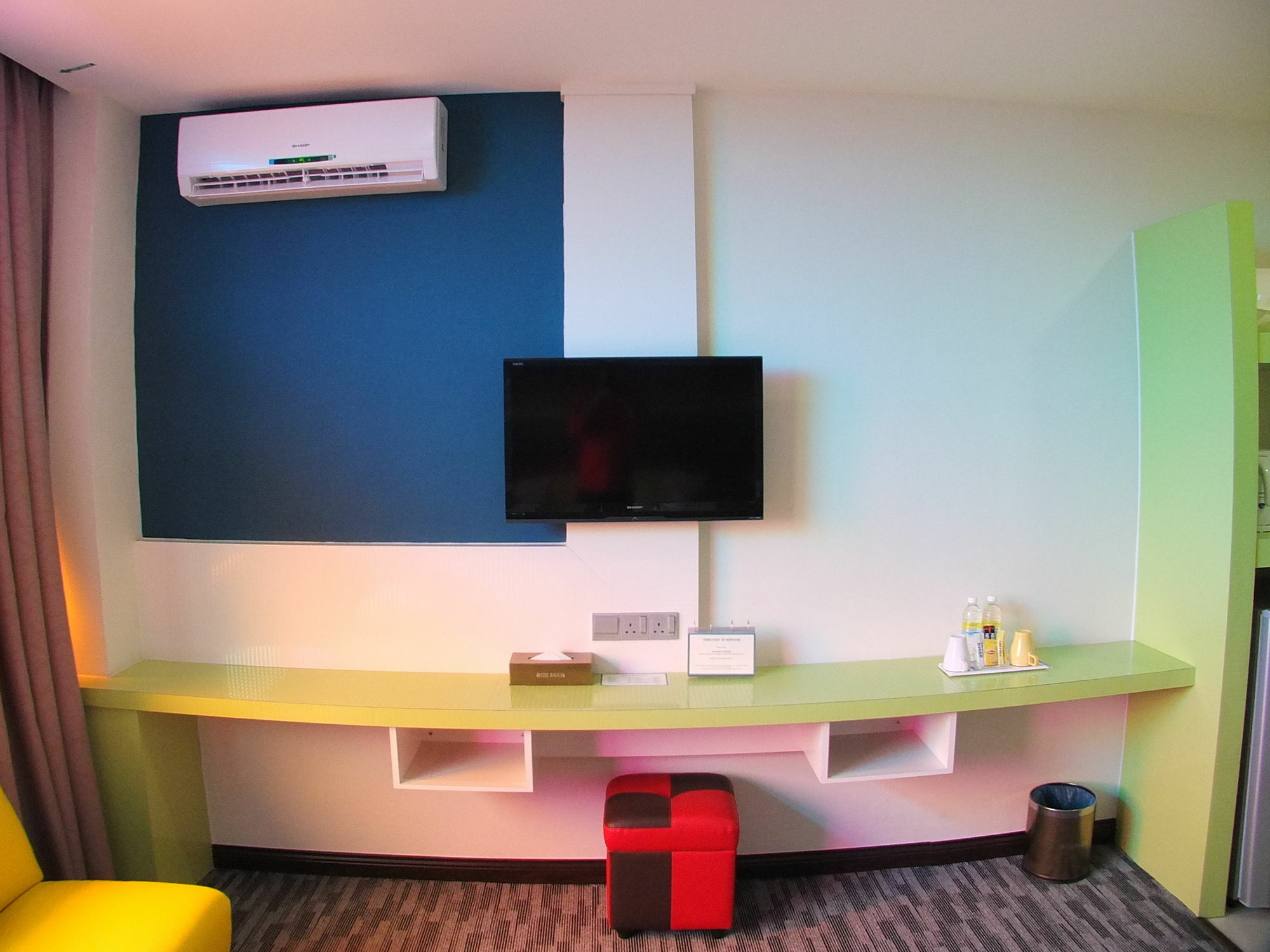 Baguss Hotel And Serviced Apartment Johor Bahru Esterno foto